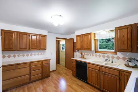 13703 E 26th Ave, Spokane Valley, WA 99216 photo 5