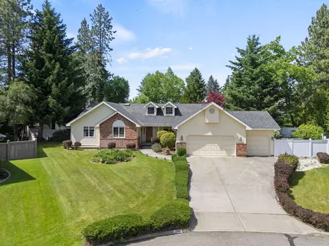 13215 N Washington Ct, Spokane, WA 99208
