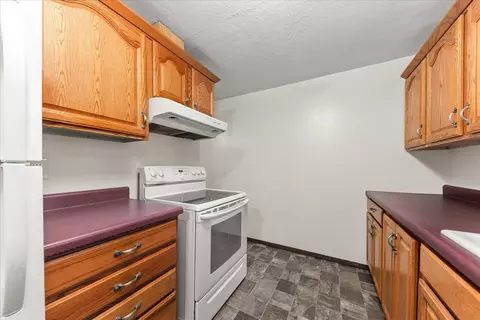 2121 E Upriver Dr Apt Unit UNIT 61, Spokane, WA 99207 photo 14