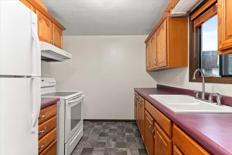 2121 E Upriver Dr Apt Unit UNIT 61, Spokane, WA 99207 photo 13