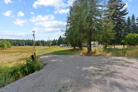 543 Bond Rd, Cusick, WA 99119