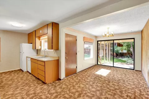 1718 E 39th Ave, Spokane, WA 99203 photo 5