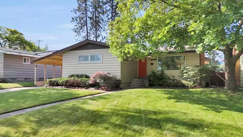 1718 E 39th Ave, Spokane, WA 99203 photo 2