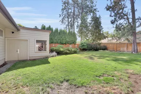 1718 E 39th Ave, Spokane, WA 99203 photo 22