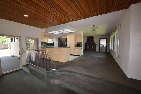 Living - 7516 E Baldwin Ave, Spokane Valley, WA 99212 photo 4 of 7