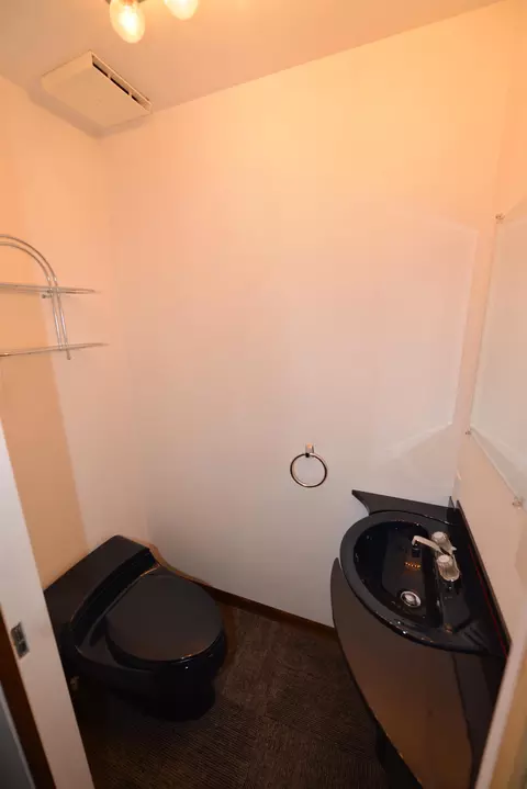 Bath - 7516 E Baldwin Ave, Spokane Valley, WA 99212 photo 2 of 3