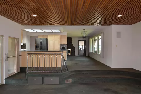 Living - 7516 E Baldwin Ave, Spokane Valley, WA 99212 photo 6 of 7