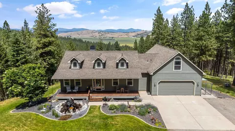 19918 E Pheasant Dr, Greenacres, WA 99016