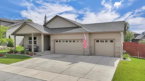 2204 S Lloyd Ct, Spokane, WA 99223