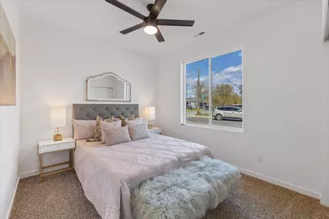 2240 E 4th Ave, Spokane, WA 99202 photo 15