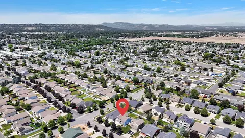 View/Area - 1707 E Vanetta Ave, Spokane, WA 99217 photo 3 of 6