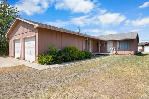 2909 E 2911 E Rockwell Ave, Spokane, WA 99207