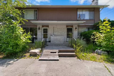10024-10026 N Whitworth Dr, Spokane, WA 99218