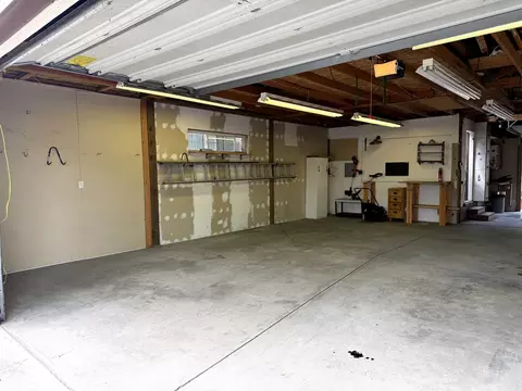 1824 E Gordon Ave, Spokane, WA 99207 photo 43
