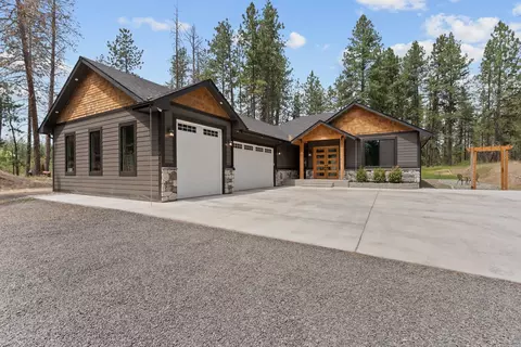 Exterior - 7617 S Cedar Rd, Spokane, WA 99224 photo 14 of 15