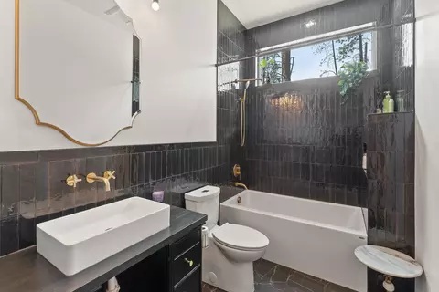 Bath - 7617 S Cedar Rd, Spokane, WA 99224 photo 6 of 6