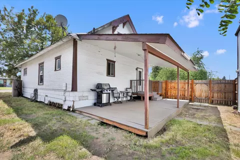 Exterior - 1403 E Olympic Ave, Spokane, WA 99207 photo 5 of 6