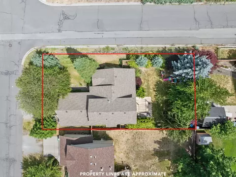 View/Area - 3224 E 42nd Ave, Spokane, WA 99223 photo 2 of 10
