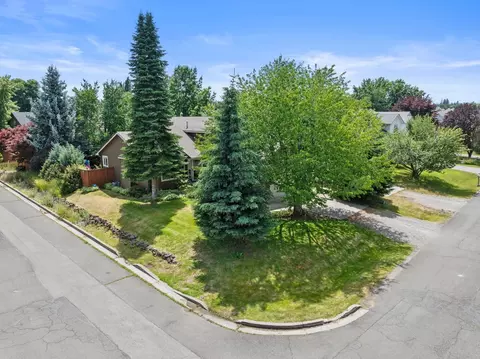 View/Area - 3224 E 42nd Ave, Spokane, WA 99223 photo 1 of 10