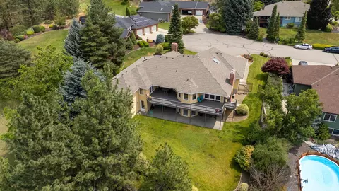 10207 N Comanche Dr, Spokane, WA 99208