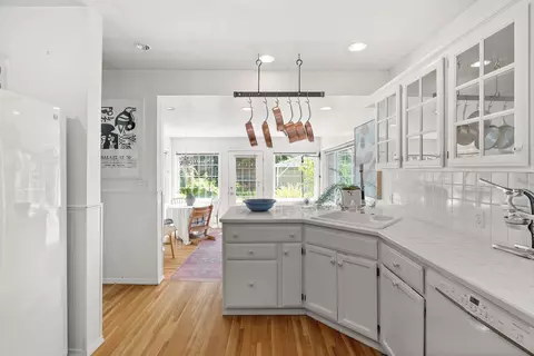 Kitchen - 624 E 24th Ave, Spokane, WA 99203 photo 2 of 7