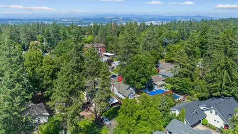 View/Area - 624 E 24th Ave, Spokane, WA 99203 photo 7 of 10