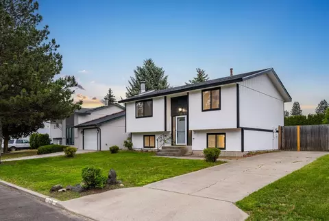 Exterior - 710 E Cascade Pl, Spokane, WA 99208 photo 15 of 16