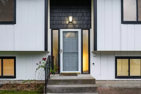 Exterior - 710 E Cascade Pl, Spokane, WA 99208 photo 5 of 16