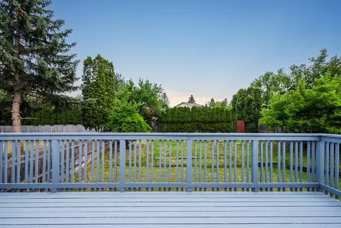 Exterior - 710 E Cascade Pl, Spokane, WA 99208 photo 8 of 16