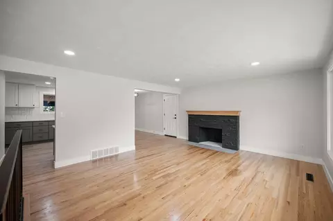 Living - 13214 E Semro Ave, Spokane Valley, WA 99216 photo 5 of 6
