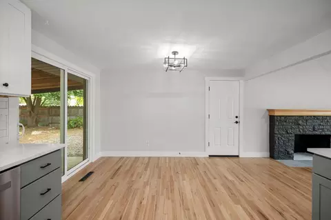 Living - 13214 E Semro Ave, Spokane Valley, WA 99216 photo 6 of 6