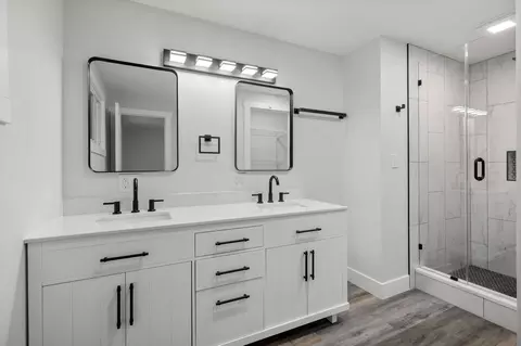 Bath - 13214 E Semro Ave, Spokane Valley, WA 99216 photo 1 of 5