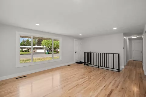 Living - 13214 E Semro Ave, Spokane Valley, WA 99216 photo 3 of 6