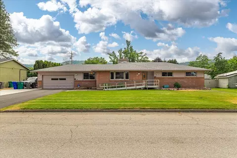 3920 S Ridgeview Dr, Spokane Valley, WA 99206
