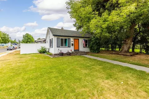 4128 E 22nd Ave, Spokane, WA 99223 photo 2