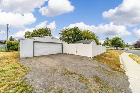 4128 E 22nd Ave, Spokane, WA 99223 photo 26