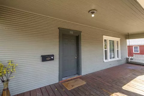 Exterior - 1111 E Augusta Ave, Spokane, WA 99207 photo 2 of 3