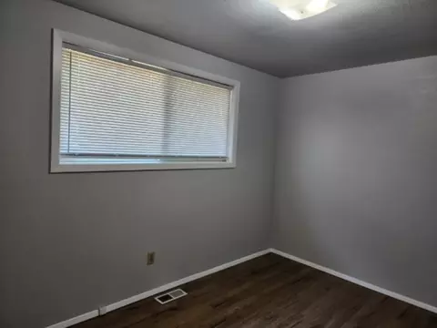 704 E Beacon Ave, Spokane, WA 99208 photo 7