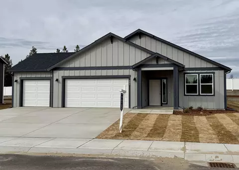 805 E 5th St, Deer Park, WA 99006