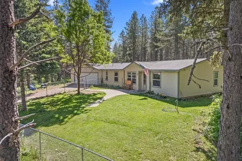 4051 Springdale Hunters Rd, Springdale, WA 99173