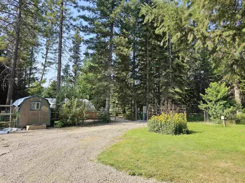 461 Old Leclerc Rdg, Cusick, WA 99119 photo 2