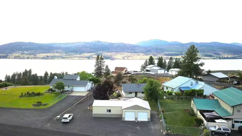 119 Blossom Ct, Seven Bays, WA 99122