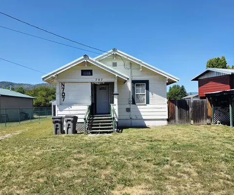 707 N 4th Street W St, Chewelah, WA 99109