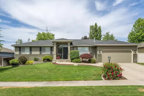6310 W Sundance Dr, Spokane, WA 99208
