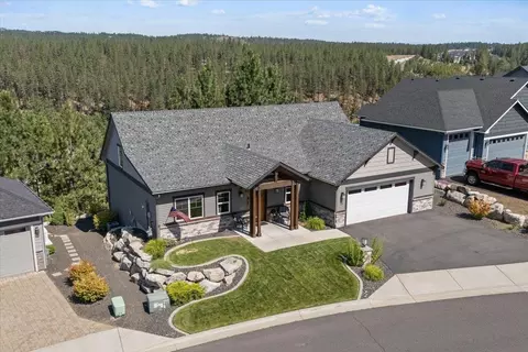 125 E Sapphire Ln, Spokane, WA 99208 photo 2