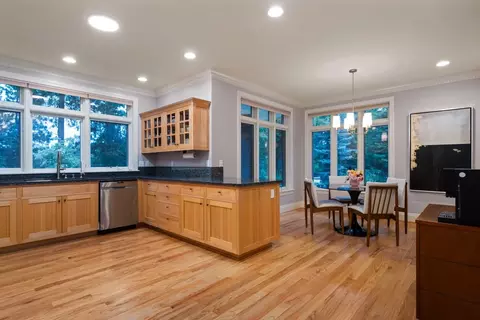 Kitchen - 1807 E Pinegate Ln, Spokane, WA 99224 photo 3 of 3