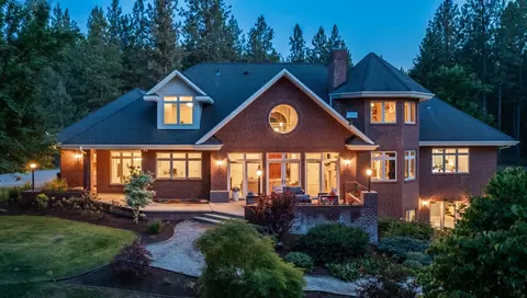 Exterior - 1807 E Pinegate Ln, Spokane, WA 99224 photo 1 of 7