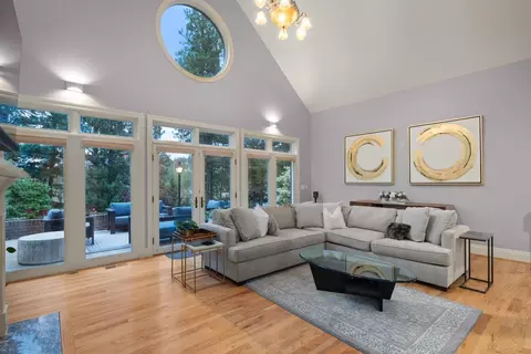 Living - 1807 E Pinegate Ln, Spokane, WA 99224 photo 1 of 4