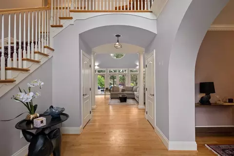 Entry Way - 1807 E Pinegate Ln, Spokane, WA 99224 photo 1 of 2