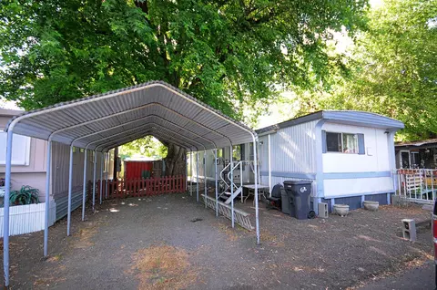 2225 1st St # 56, Cheney, WA 99004